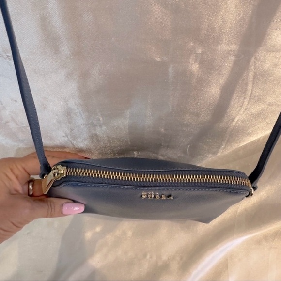 Furla navy dome cross-body bag, EUC - Picture 4 of 9